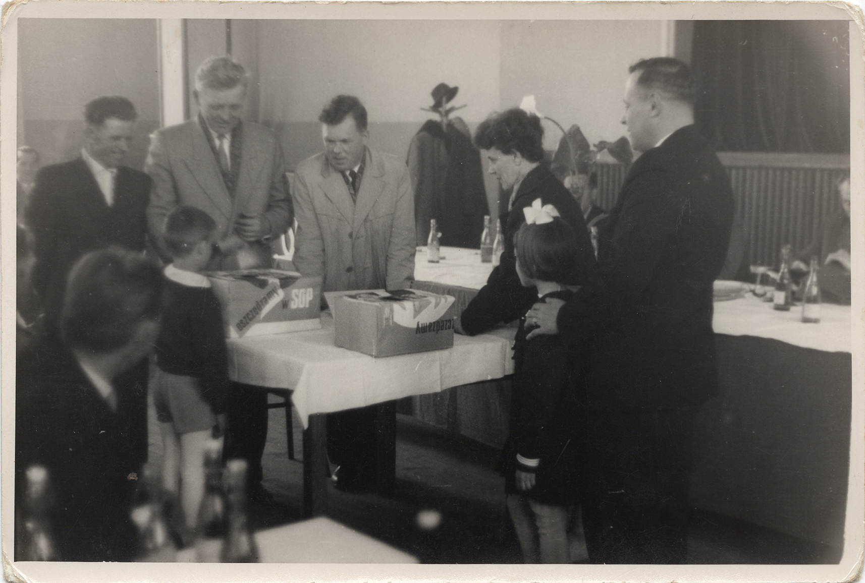 Fotografie ze spotkania SOP pracowników DZCH lata 60-te XX wieku (2)